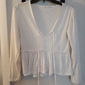 Flowy cream white top